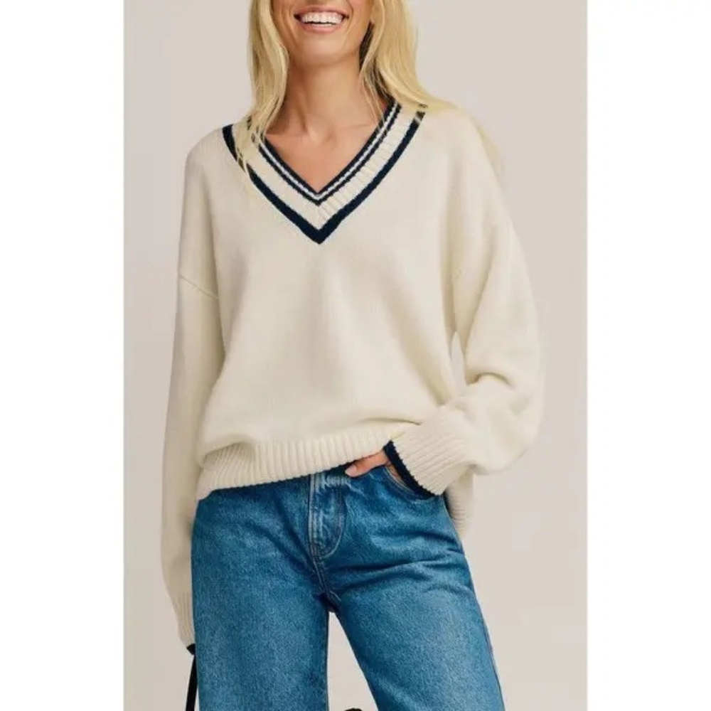 Reformation Jadey Cashmere Oversized V-neck Sweater - Ivory Striped - Size M